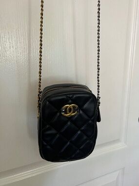 Chanel phone holder GWP with Chanel-VIP Mirror Card Case NWT